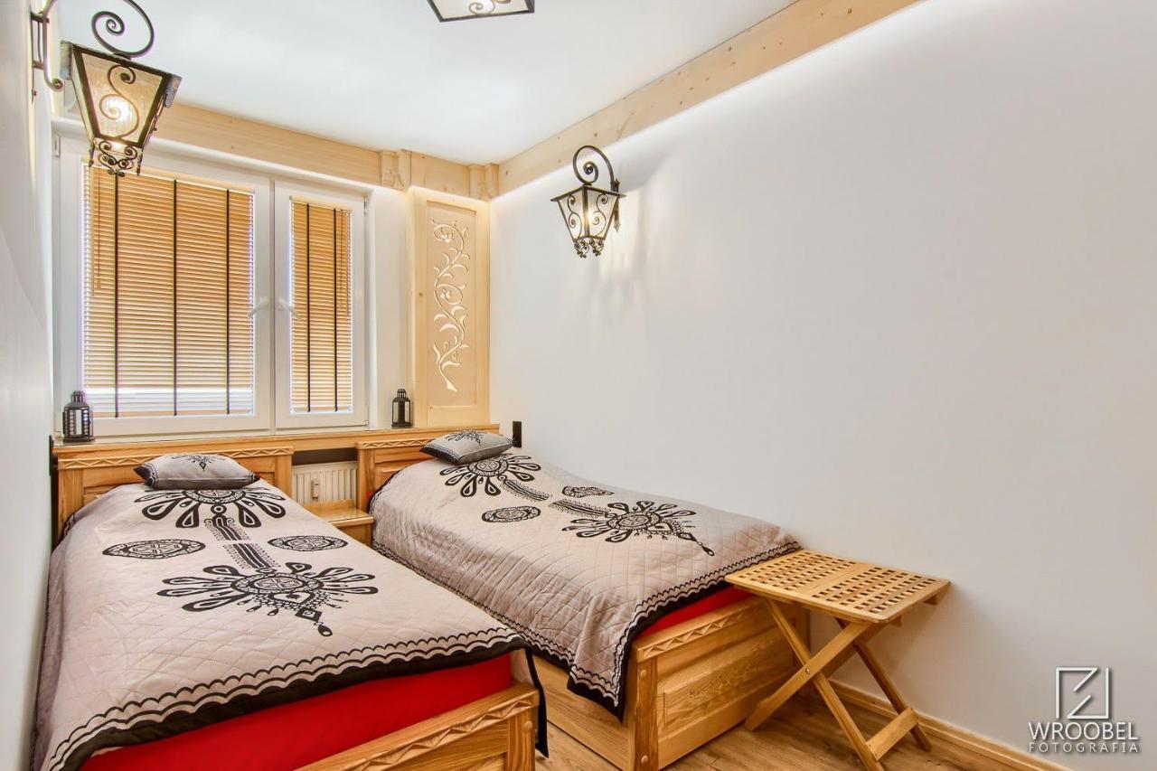 Apartament Zakopane Utrzymany W Stylu Goralskiej Chaty Экстерьер фото