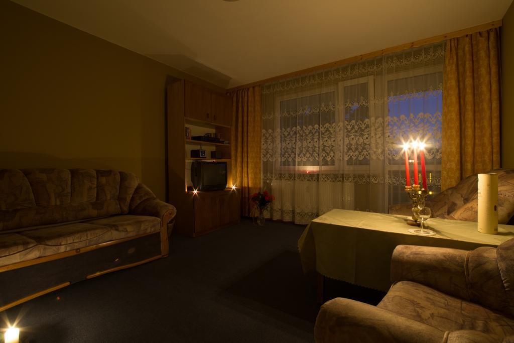 Apartament Zakopane Utrzymany W Stylu Goralskiej Chaty Номер фото